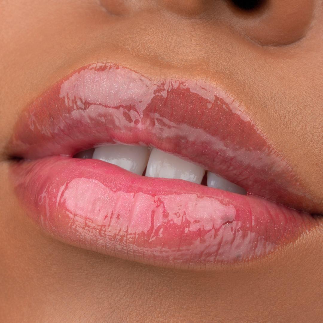 Essence Juicy Bomb Shiny Lipgloss | 104 Poppin' Pomegranate
