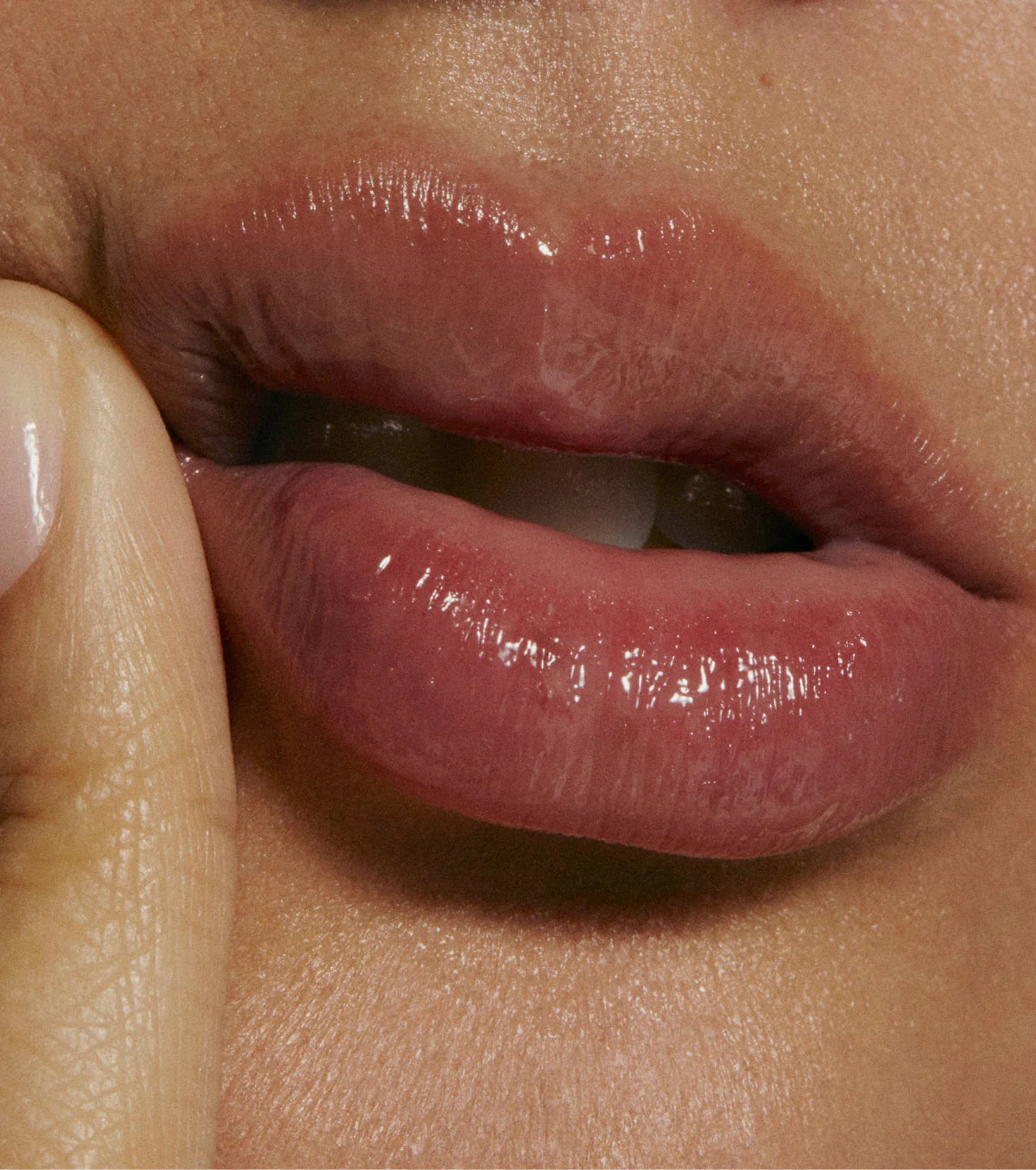 RB Peptide Lip Treatment 10 ml / 0.3 oz | R4ode Vanilla