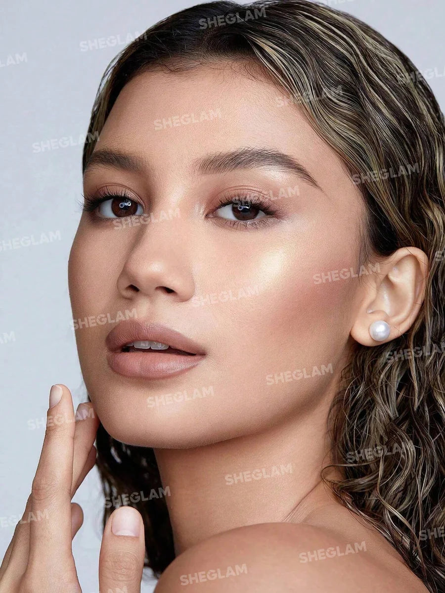 SheGlam Snatch 'n' Glow Stick | Tea Cake