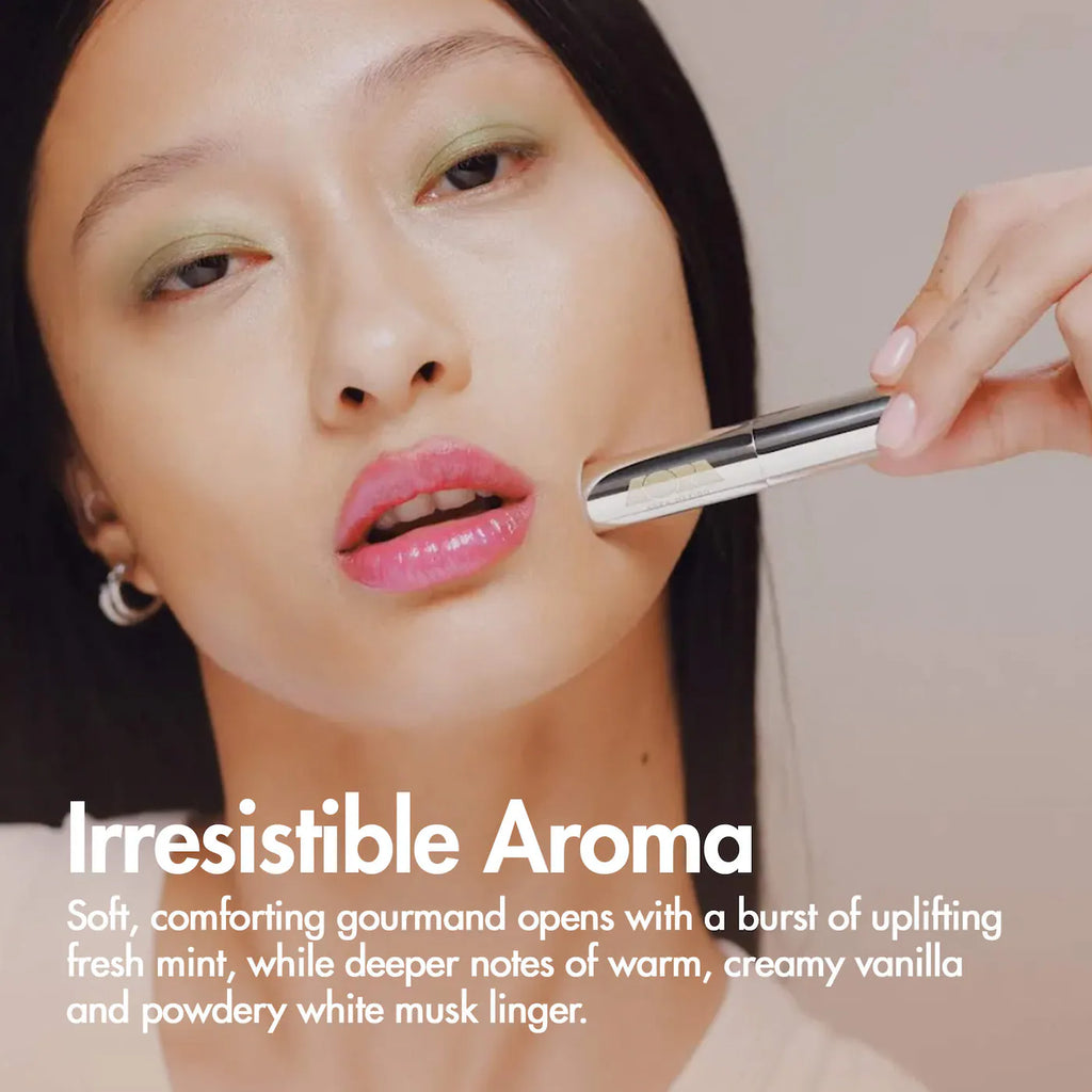 AORA México ACARÍCIAME Hydrating and Smoothing Solid Lip Gloss Serum | Vanta.02