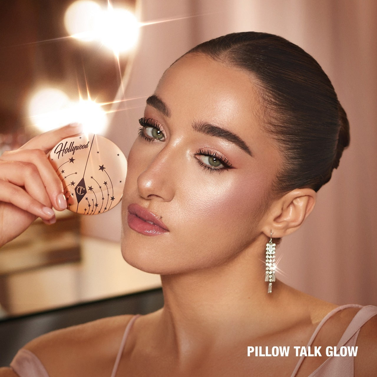 Charlotte Tilbury Glow Glide Face Architect Highlighter | Pillow Talk Glow