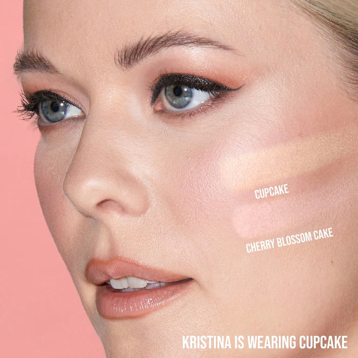 Huda Beauty Easy Bake and Snatch Pressed Brightening and Setting Powder | Cupcake