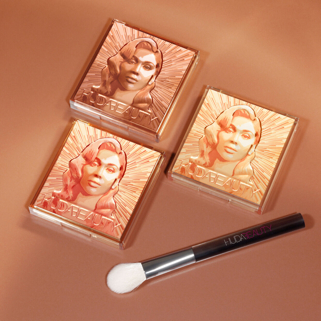 Huda beauty Face Glow Highlighter Brush