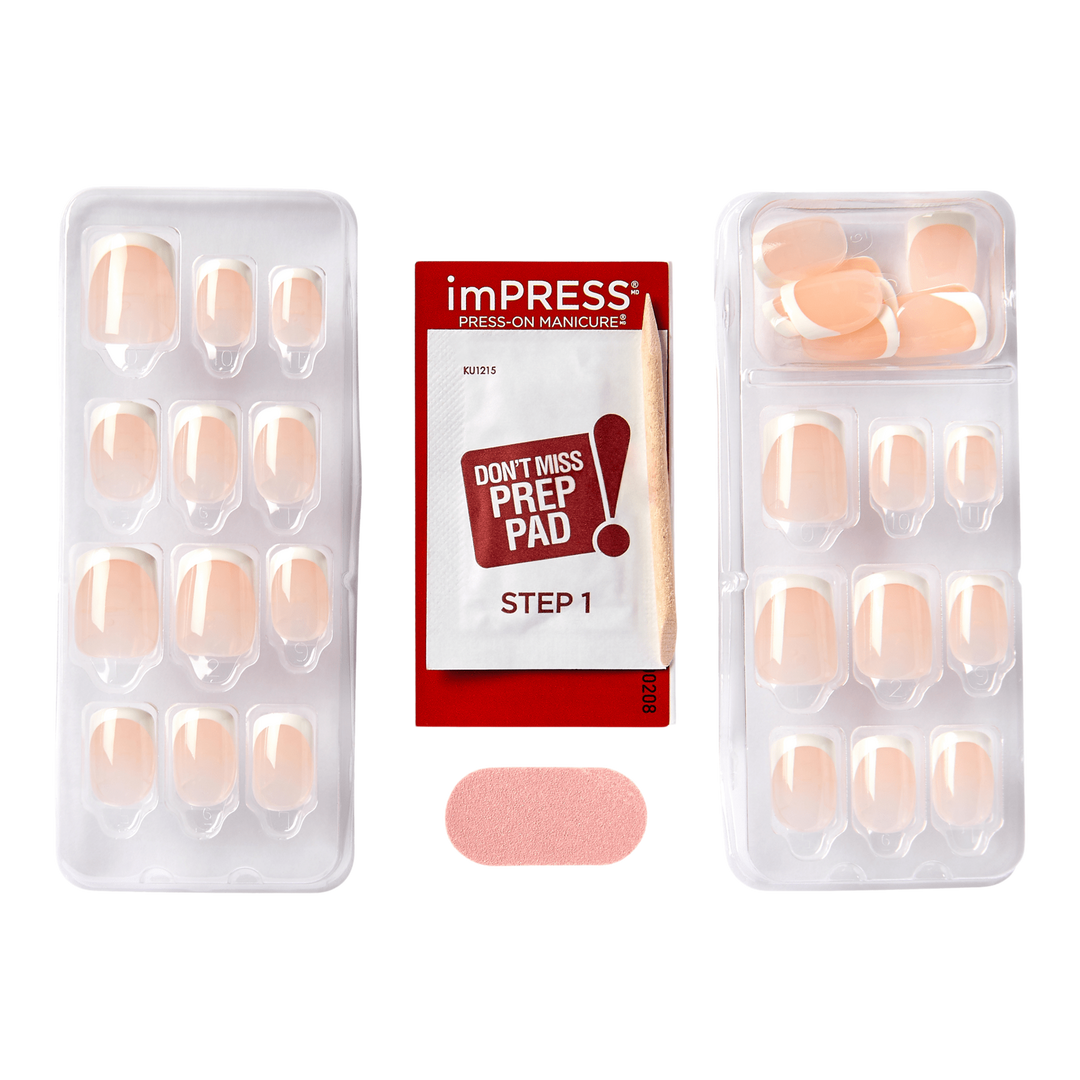 Kiss imPRESS Design Short Press-On Manicure Nails | Model