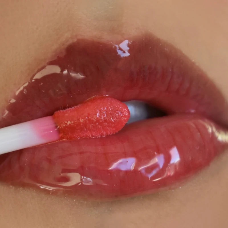 Moira Glow Getter Hydrating Lip Oil | 08 Juicy Red