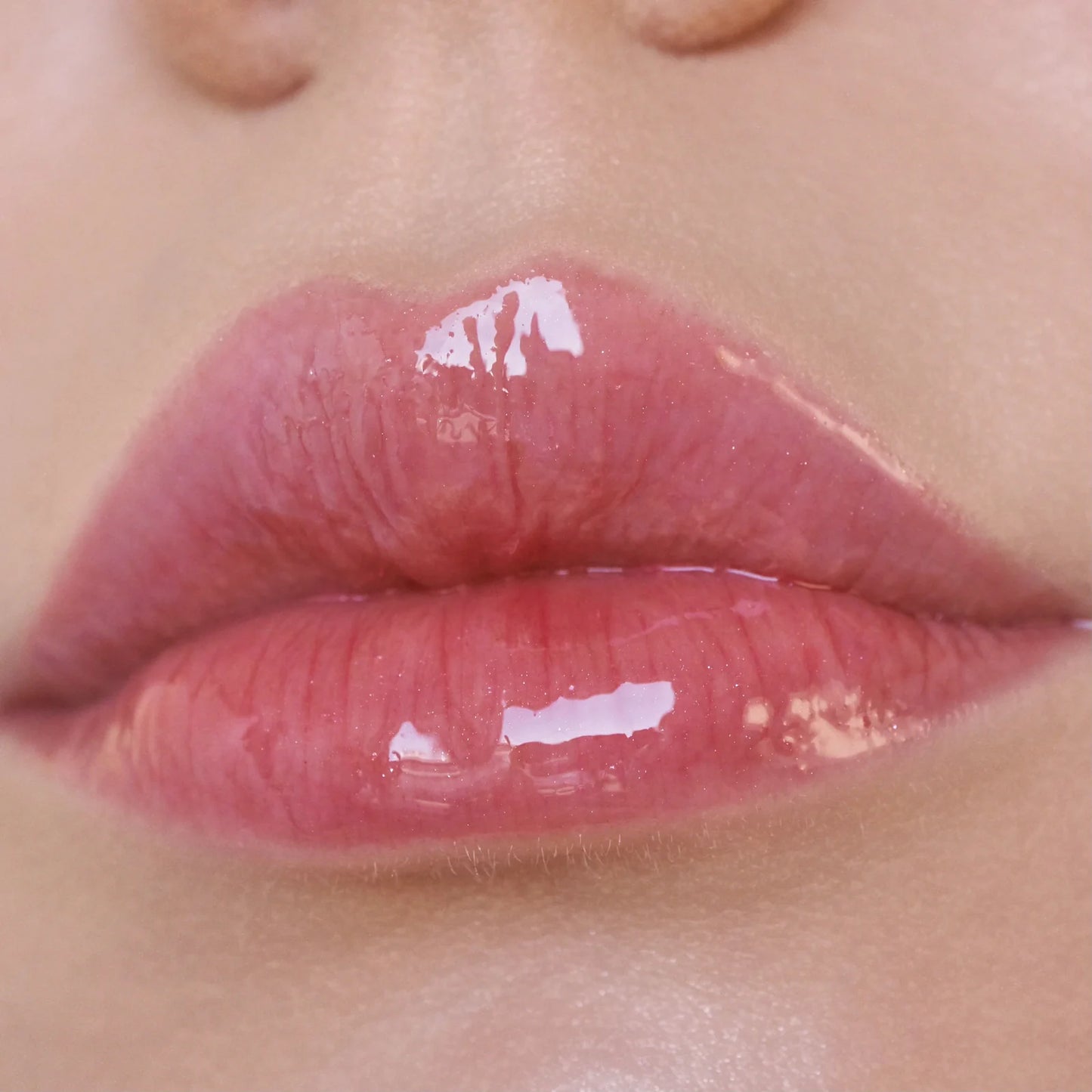 Moira Glow Getter Hydrating Lip Oil | 08 Juicy Red