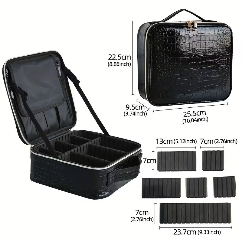 Peer Fission Cosmetic Train Case | Black
