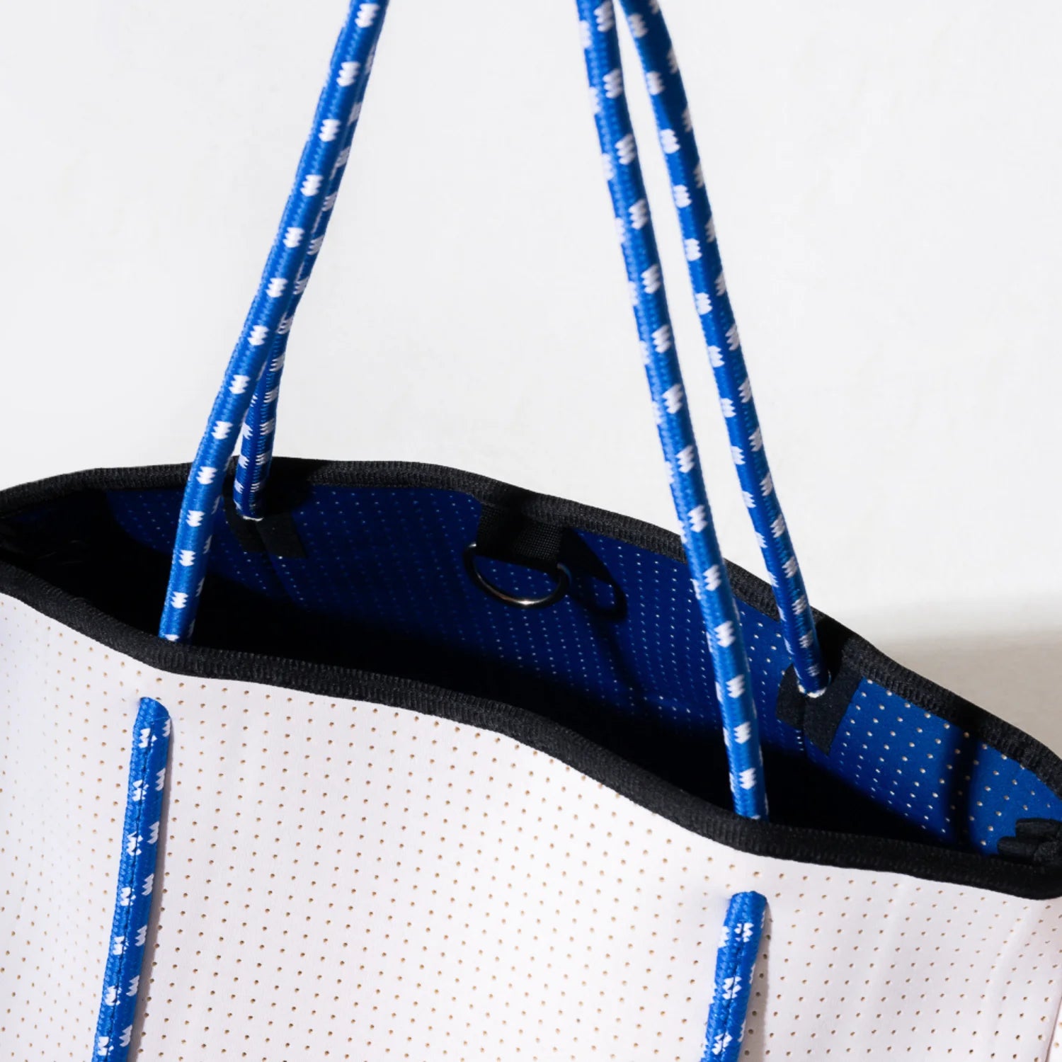 Pop Ups Brand Everyday Tote | White Blues