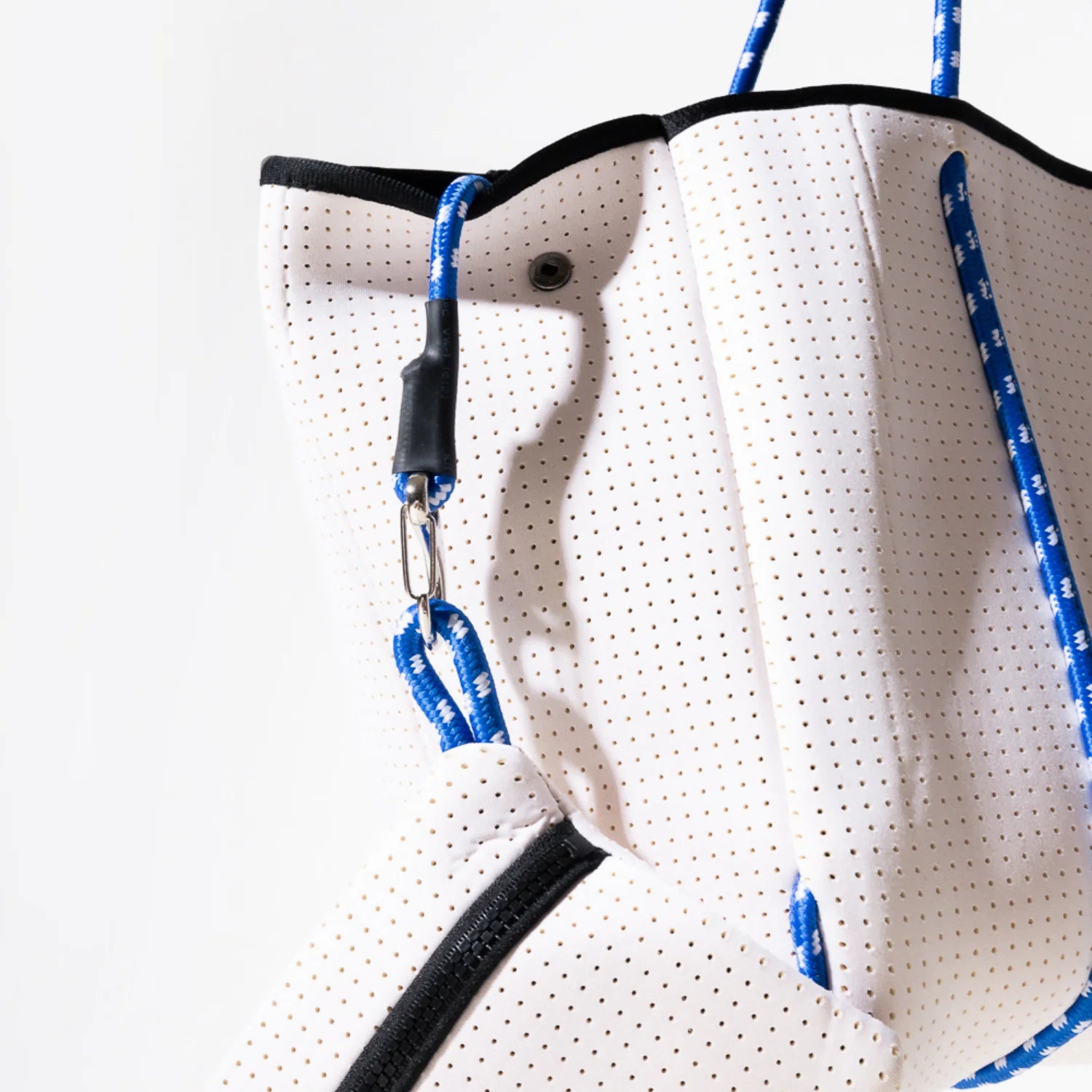 Pop Ups Brand Everyday Tote | White Blues