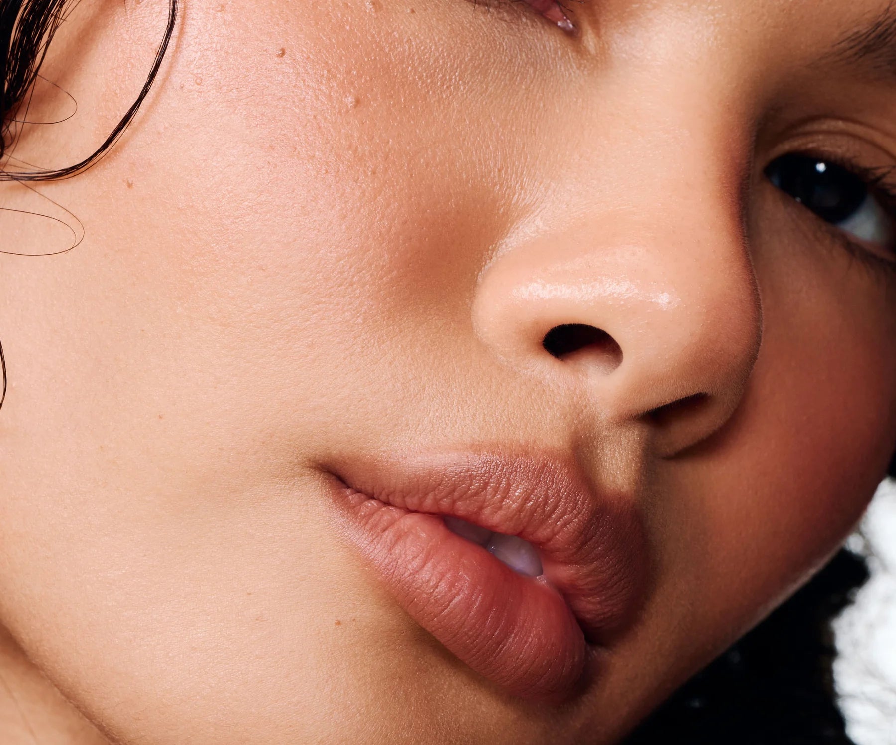 RB Peptide Lip Shape | Twist