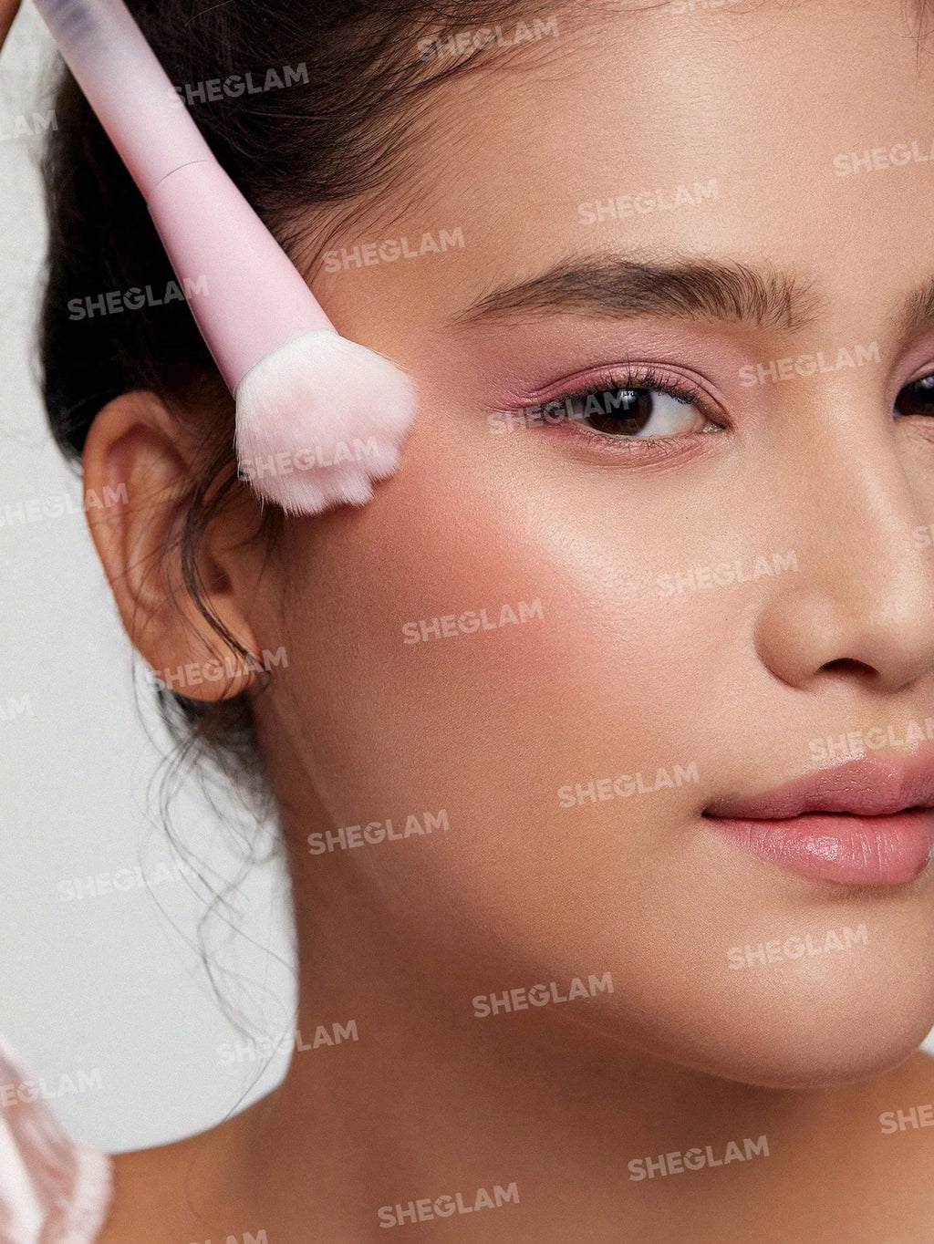 SheGlam Color Bloom Liquid Blush Brush