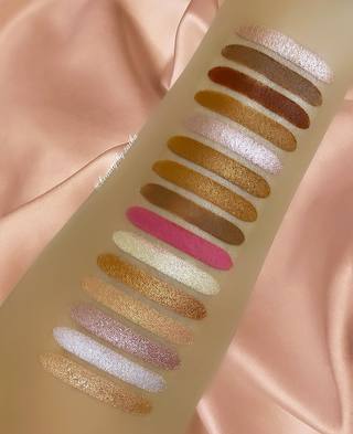 Ofra Cosmetics Pro Palette On The Glow