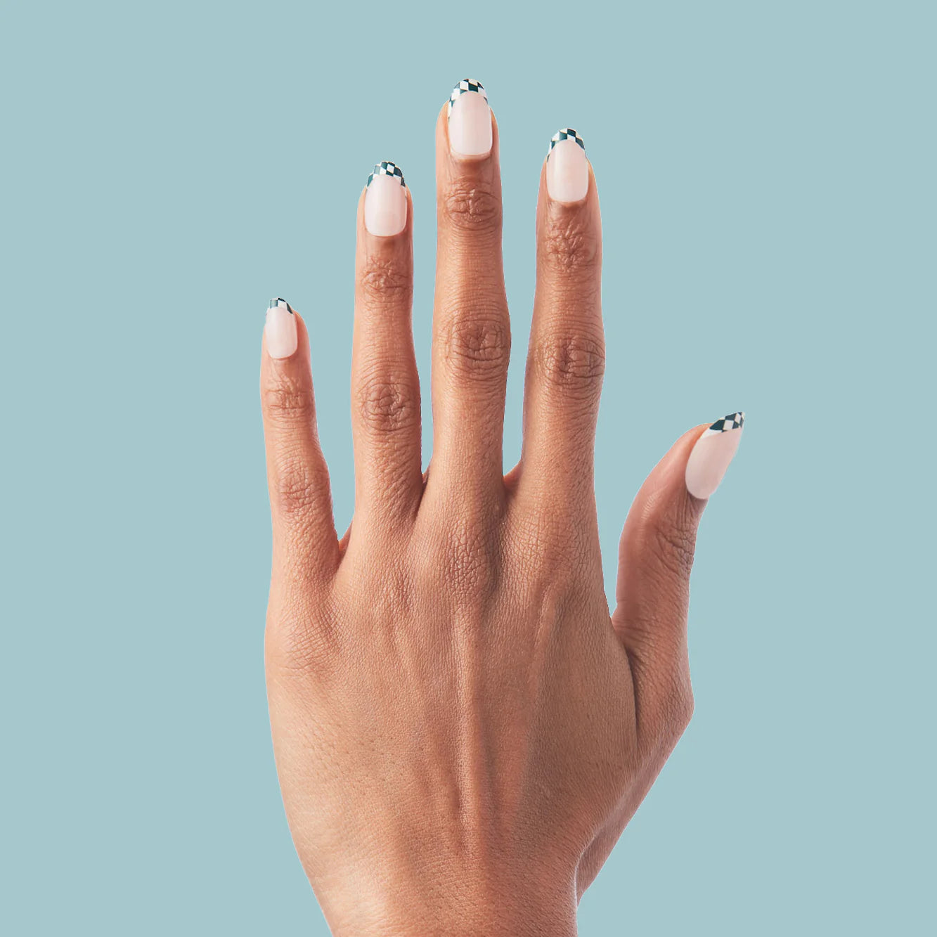 Olive & June Press-On Nails The Instant Mani | Checkerboard French Short Round
