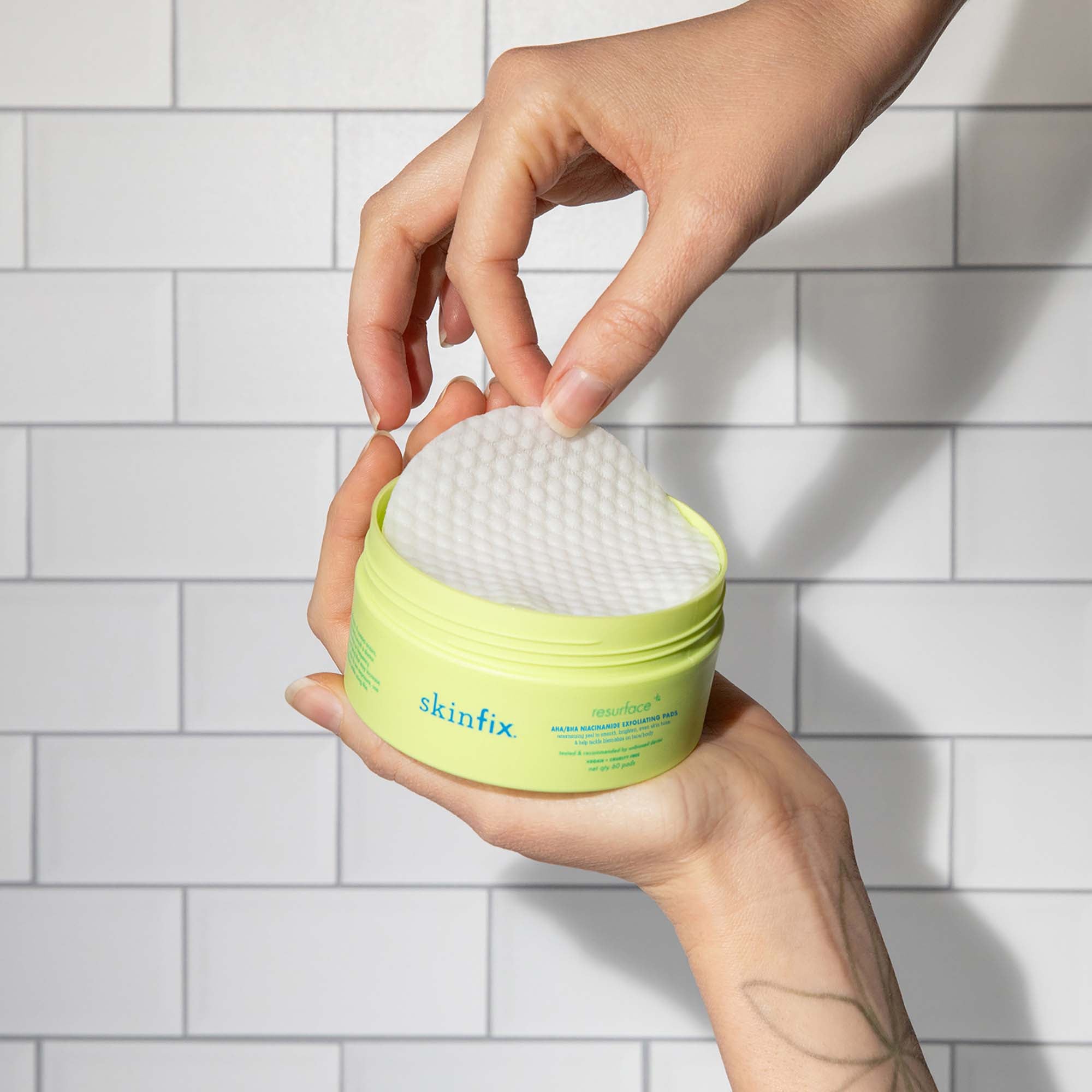 Skinfix Resurface+ AHA/BHA Enzyme Exfoliating Pads | 60 Pads